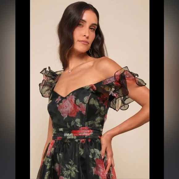 Lulus Befitting Glamour Black Floral Organza Ruffled Tiered Maxi Dress Sz Med - Picture 4 of 13